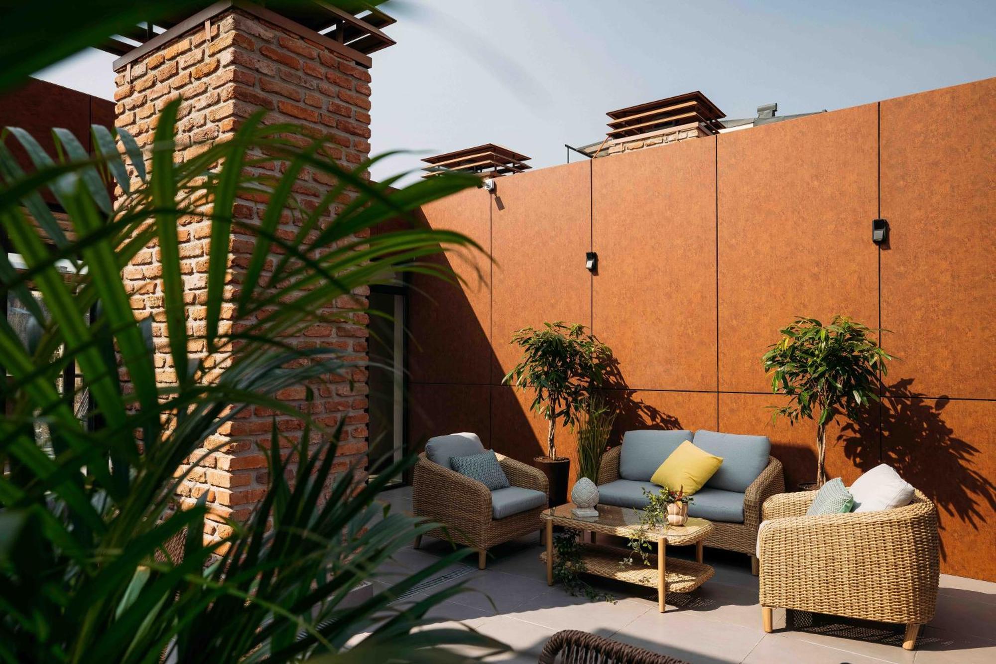 Hotel Monday By Dnt Group Tbilisi Ngoại thất bức ảnh