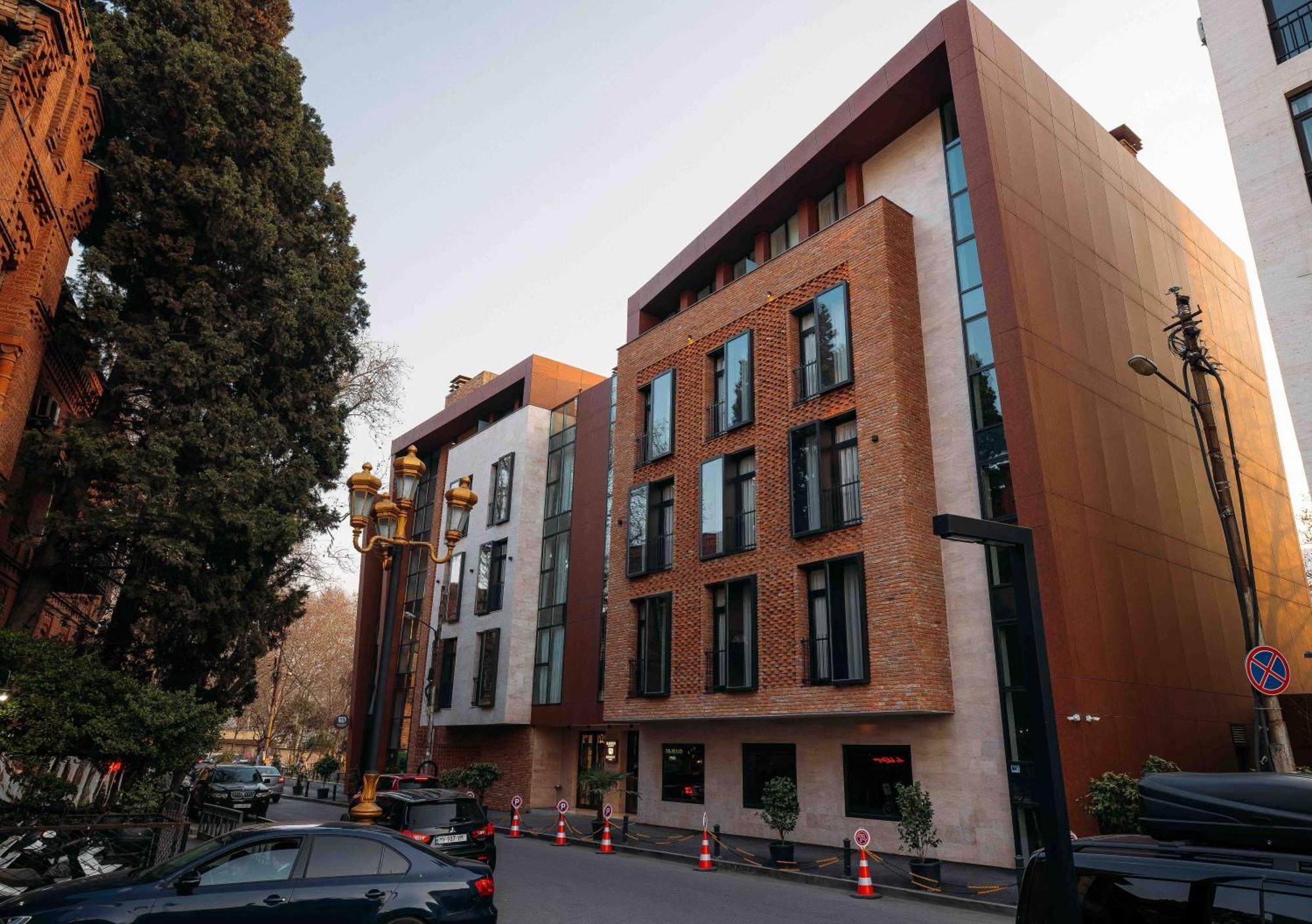 Hotel Monday By Dnt Group Tbilisi Ngoại thất bức ảnh