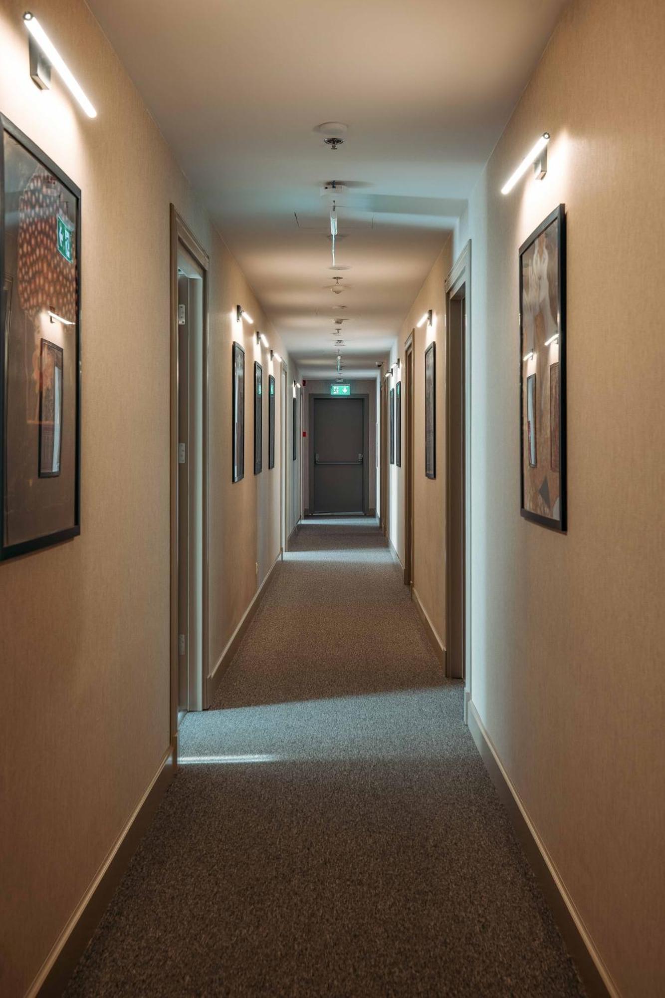 Hotel Monday By Dnt Group Tbilisi Ngoại thất bức ảnh