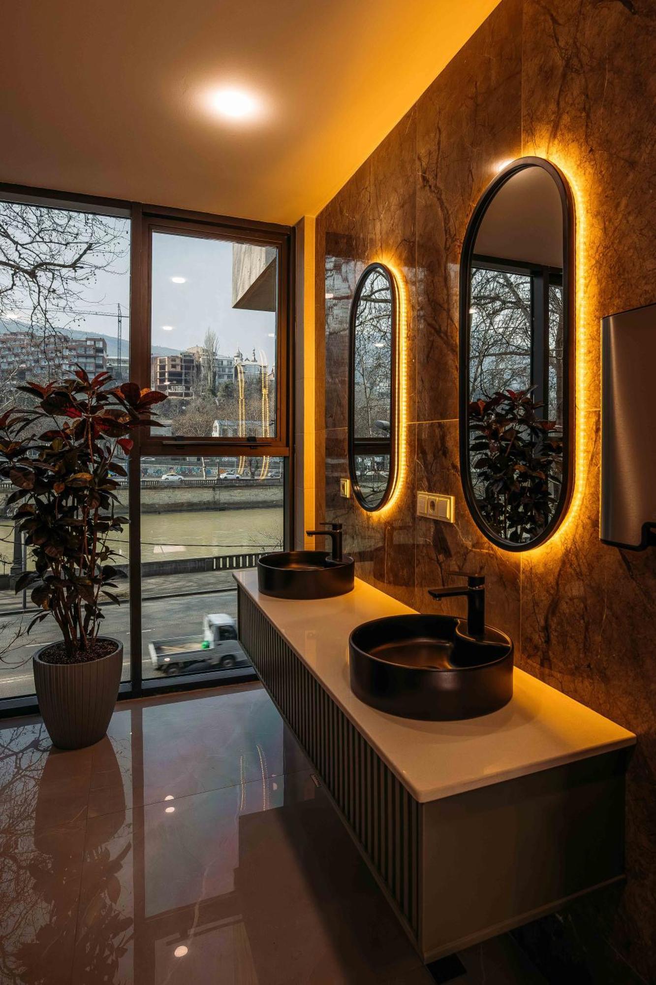 Hotel Monday By Dnt Group Tbilisi Ngoại thất bức ảnh