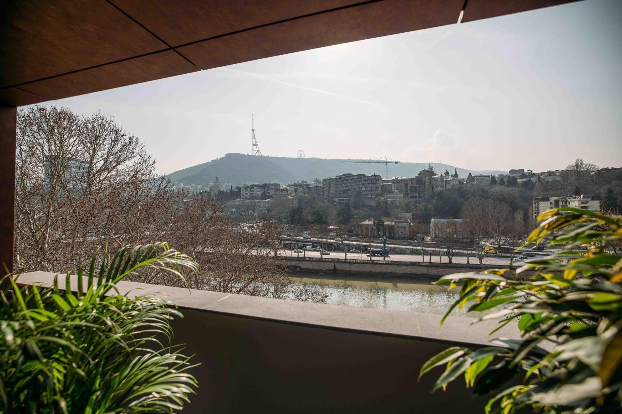Hotel Monday By Dnt Group Tbilisi Ngoại thất bức ảnh