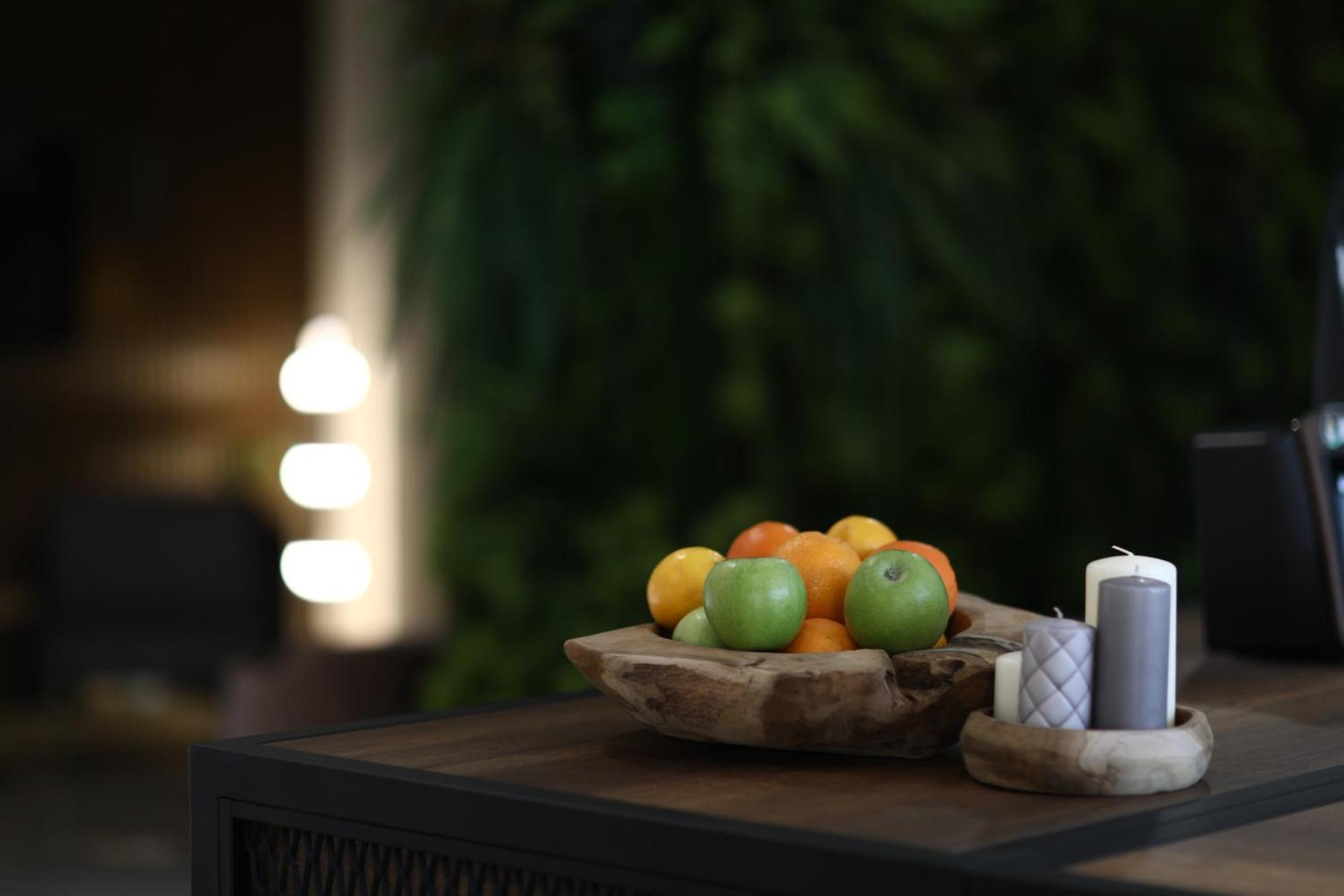 Hotel Monday By Dnt Group Tbilisi Ngoại thất bức ảnh