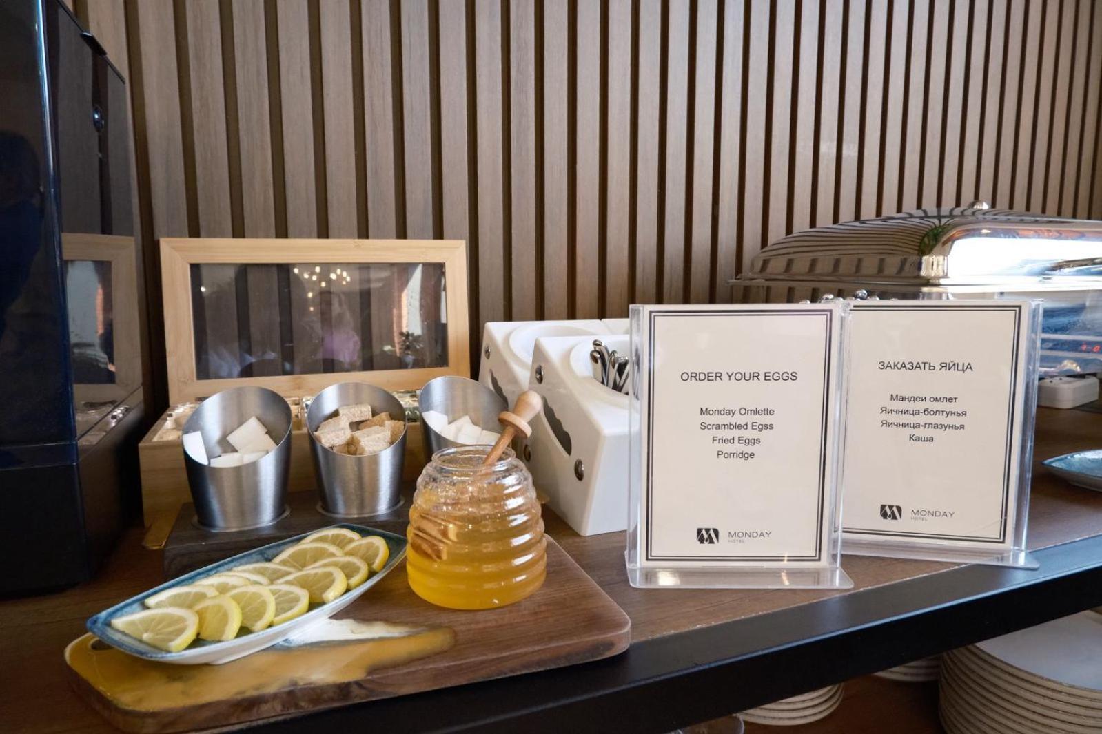 Hotel Monday By Dnt Group Tbilisi Ngoại thất bức ảnh